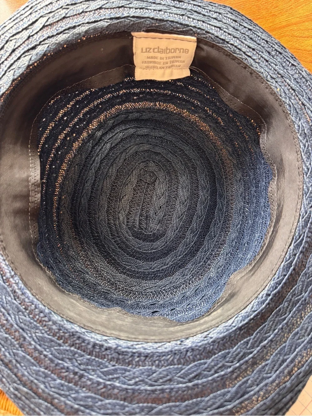 Liz Claiborne Wide 3” Brim Navy Straw Sun Hat
